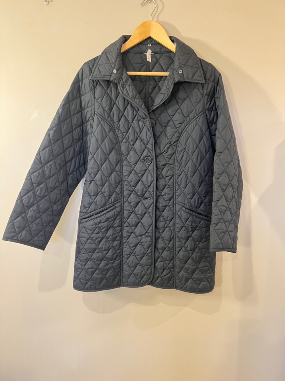 Jockey Quilted Coat in Charcoal